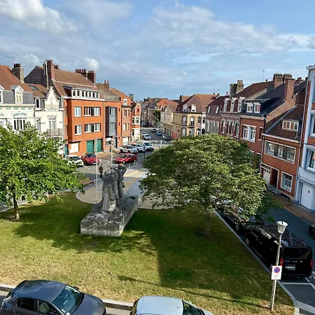 Place Delta Malo Dunkirk